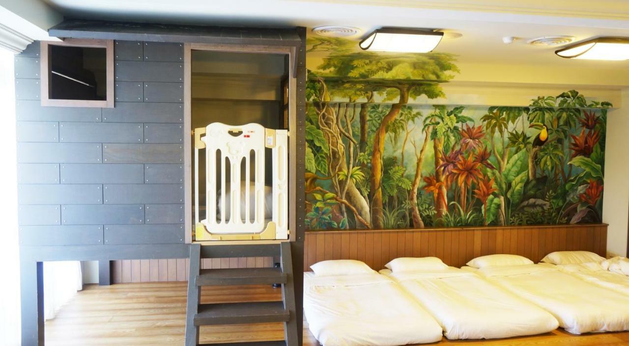 หยางหมิง ซานเทียนไล้ รีสอร์ต แอนด์ สปา Hotel จินซาน ภายนอก รูปภาพ